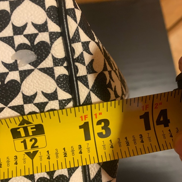 Kate Spade purse - Picture 3 of 5